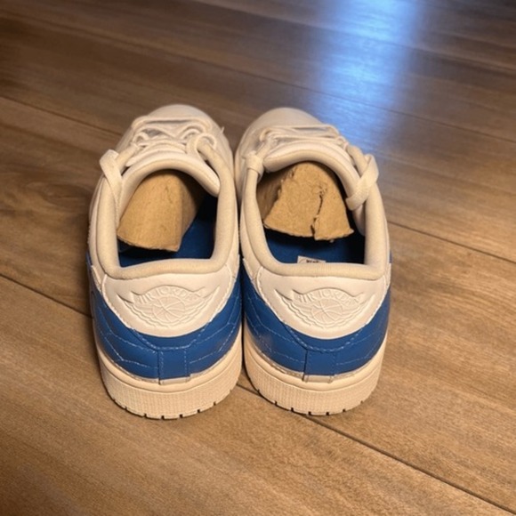 Jordan Court Vision Low SE‎ Men White Blue Leather Sneakers Size 8.5 DJ2756114 main image 5